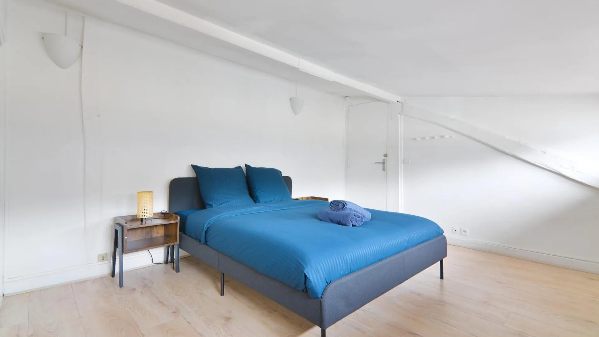 Daire Quartier Place De La Bastille Free Netflix *